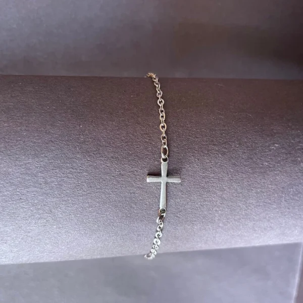 Strieborný náramok z ocele KRÍŽIK.