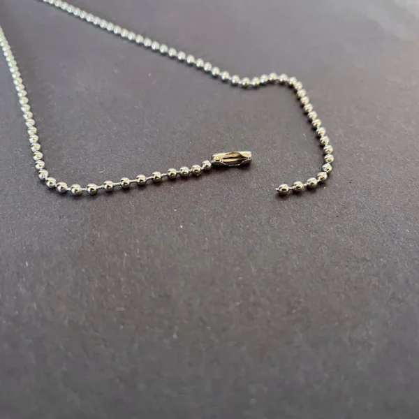 Ukážka zapínania retiazky